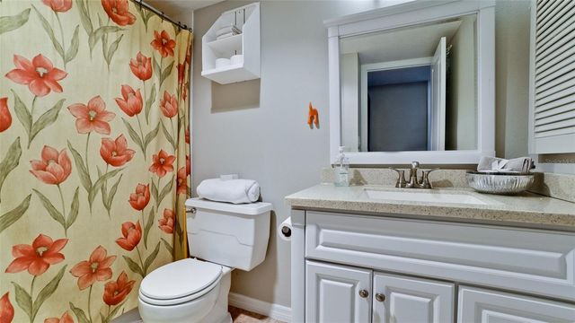 1400 1ST AVENUE W 206, Bradenton, FL 34205