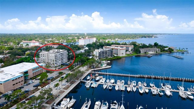 1400 1ST AVENUE W 206, Bradenton, FL 34205
