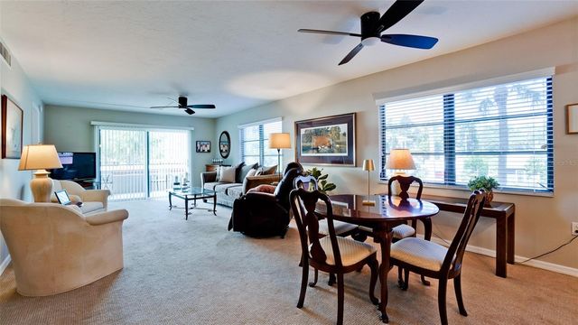 1400 1ST AVENUE W 206, Bradenton, FL 34205