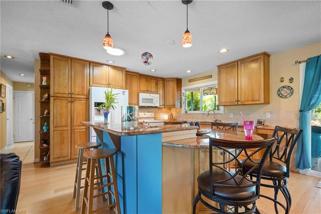 6168 Sunnybrook BLVD, Englewood, FL 34224