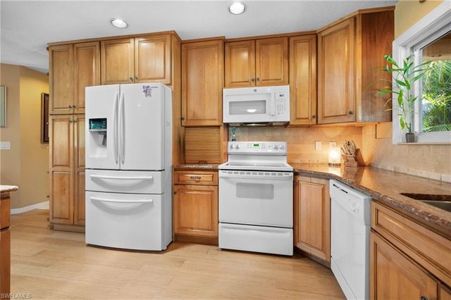6168 Sunnybrook BLVD, Englewood, FL 34224