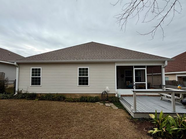 204 Thistlewood Drive, Dothan, AL 36301