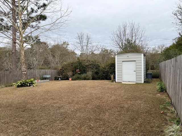 204 Thistlewood Drive, Dothan, AL 36301