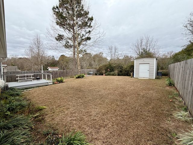 204 Thistlewood Drive, Dothan, AL 36301