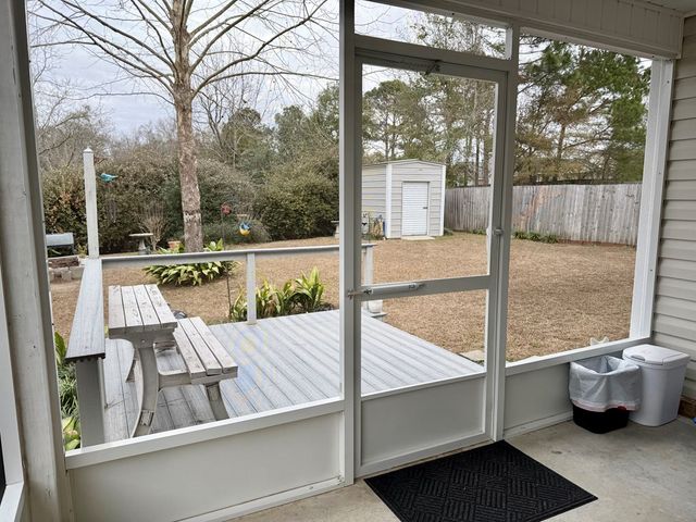 204 Thistlewood Drive, Dothan, AL 36301