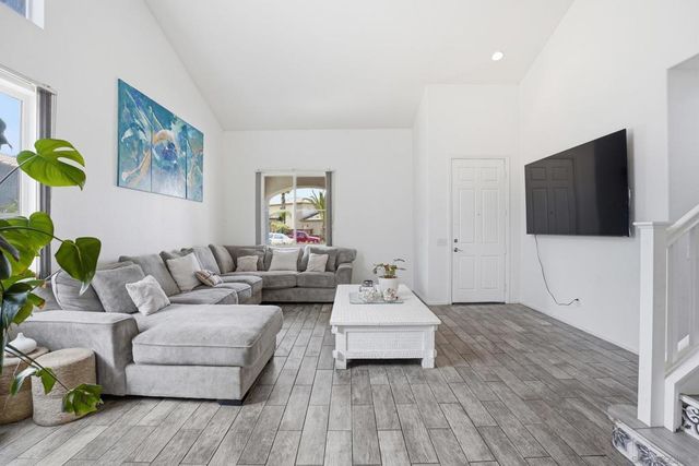 31007 Fairhill, Menifee, CA 92584