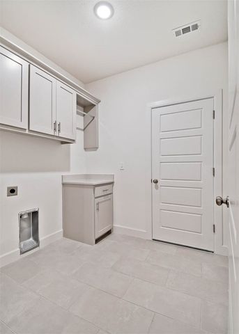 30 Clevelys Lane, Bella Vista, AR 72715