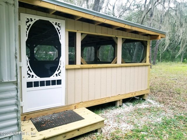 109 KERNS Street, Pomona Park, FL 32181