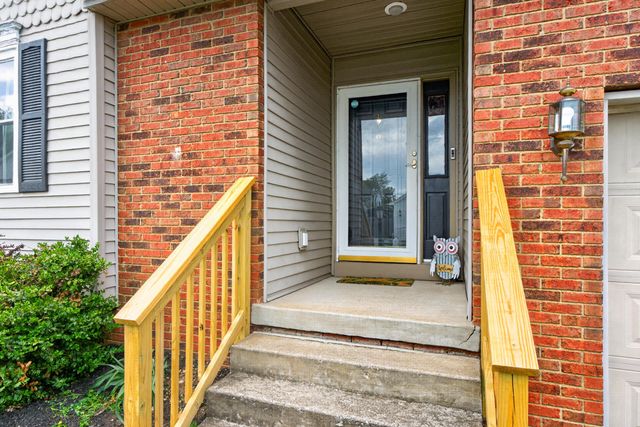 105 Pebble Beach Court, Frankfort, KY 40601