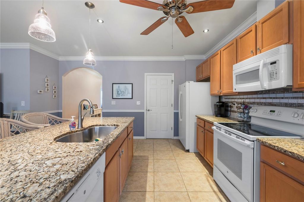 Image 17 of property listing at 7812 MIKASA DRIVE, Punta Gorda, FL 33950