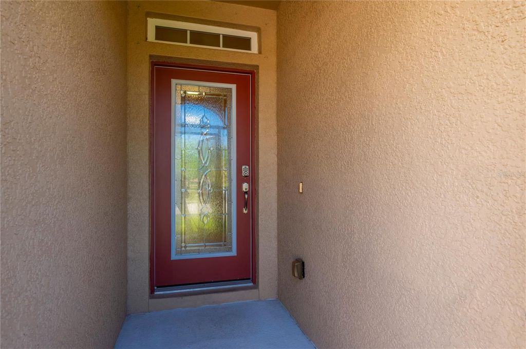 Image 9 of property listing at 7812 MIKASA DRIVE, Punta Gorda, FL 33950