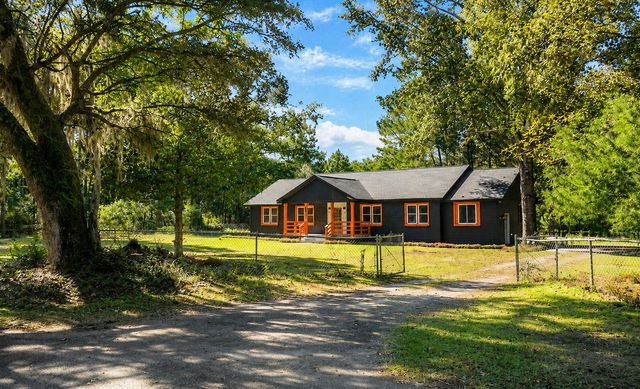 8527 Benjamin Simmons Road, Hollywood, SC 29449