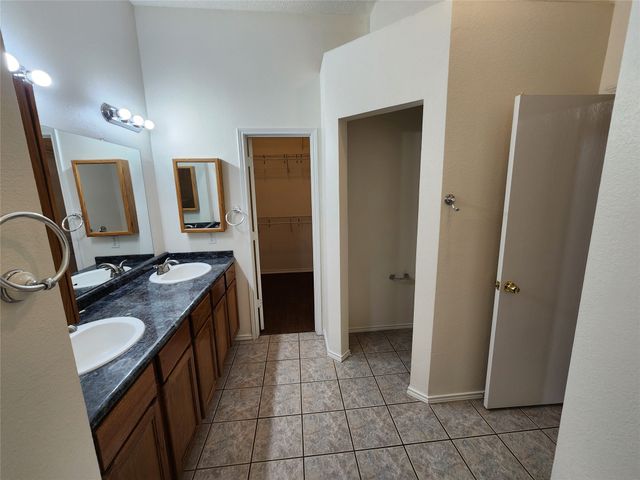 504 Ryan Street, Saginaw, TX 76179