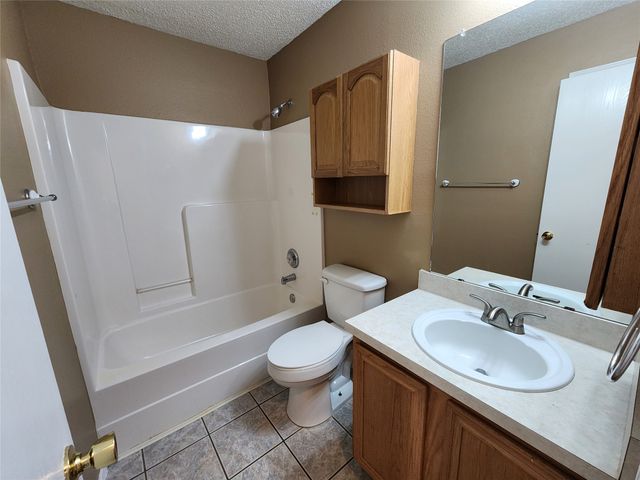 504 Ryan Street, Saginaw, TX 76179