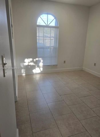 9740 NW 5th Ave B, Miami, FL 33150