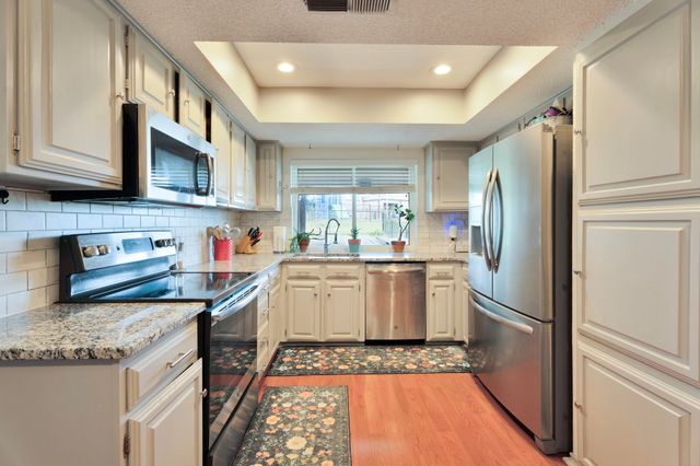 4507 Overlook Court, Granbury, TX 76049