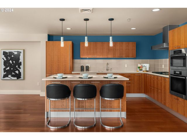 311 Nw 12TH Ave 402, Portland, OR 97209