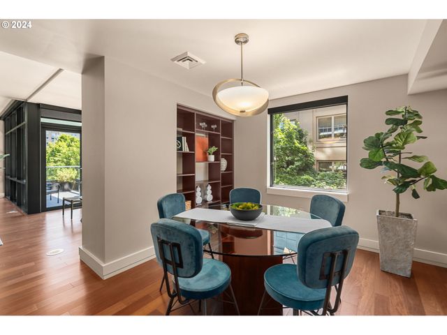 311 Nw 12TH Ave 402, Portland, OR 97209