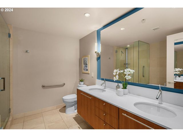 311 Nw 12TH Ave 402, Portland, OR 97209