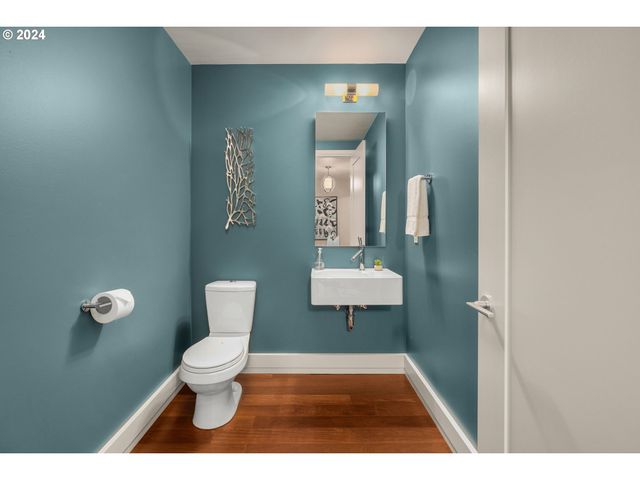 311 Nw 12TH Ave 402, Portland, OR 97209