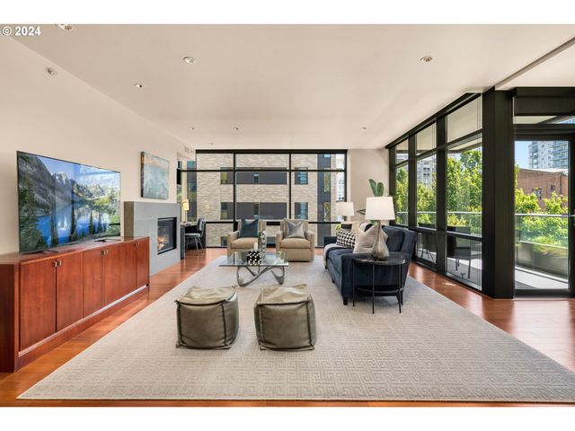 311 Nw 12TH Ave 402, Portland, OR 97209