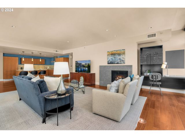 311 Nw 12TH Ave 402, Portland, OR 97209