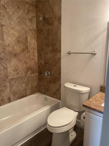1640 Flagstone Lane, Little Elm, TX 75068