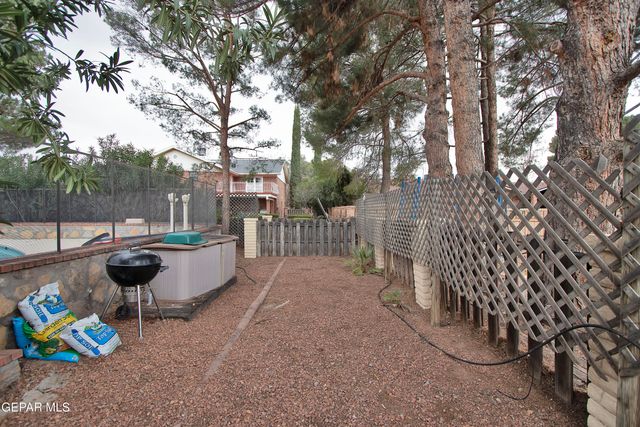 308 Stotts Avenue, El Paso, TX 79932