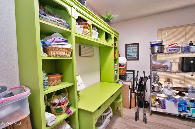 308 Stotts Avenue, El Paso, TX 79932