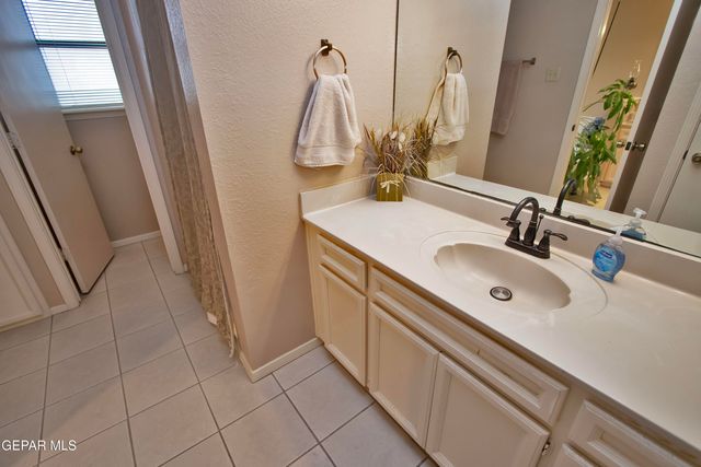 308 Stotts Avenue, El Paso, TX 79932