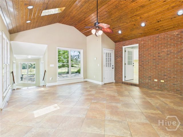 2390 Greensboro Highway, Watkinsville, GA 30677