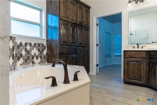 8006 Preston Hollow Drive, Killeen, TX 76542