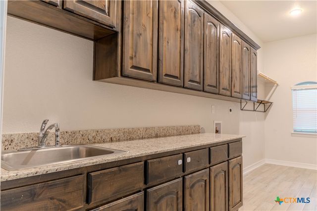 8006 Preston Hollow Drive, Killeen, TX 76542