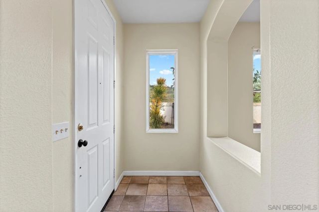 1464 Owen Dr, Chula Vista, CA 91911