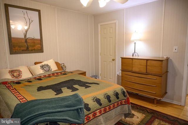 12 S NACE LN, Dover, DE 19901