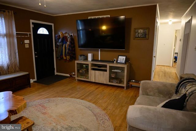 12 S NACE LN, Dover, DE 19901