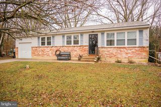 12 S NACE LN, Dover, DE 19901