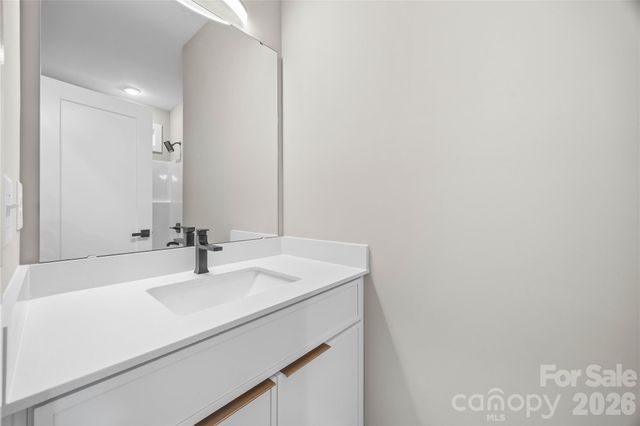 401 Lee Street B, Mount Holly, NC 28120