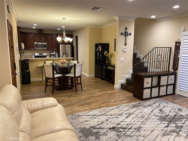 9116 Florence ave, Downey, CA 90240