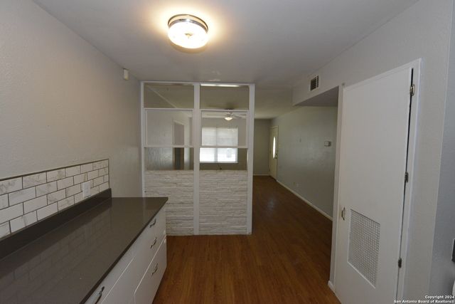 110 Covina, San Antonio, TX 78218