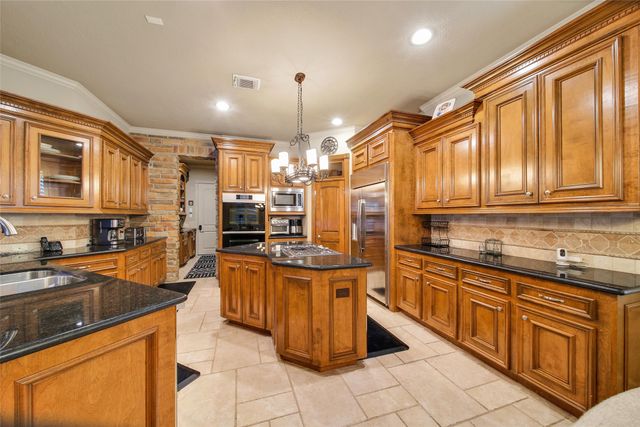 1506 Graystone Creek, Houston, TX 77345