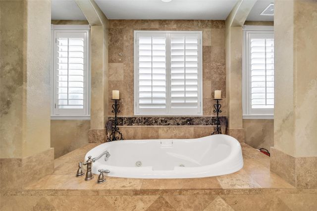 1506 Graystone Creek, Houston, TX 77345