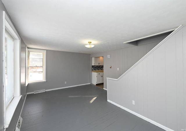 411 W Jefferson Street, Winamac, IN 46996