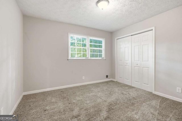328 Fayette Villa Court, Fayetteville, GA 30214