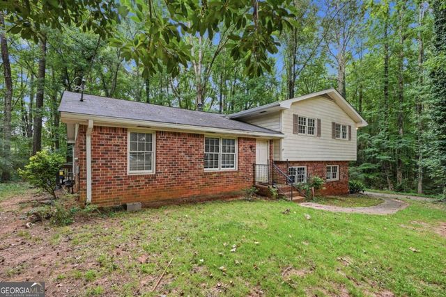 328 Fayette Villa Court, Fayetteville, GA 30214