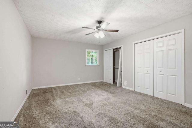 328 Fayette Villa Court, Fayetteville, GA 30214