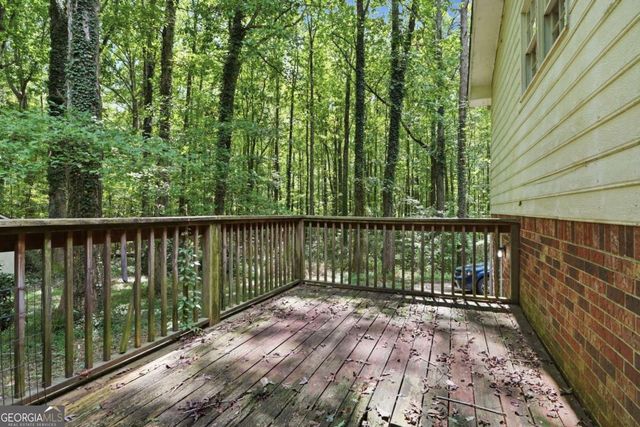 328 Fayette Villa Court, Fayetteville, GA 30214