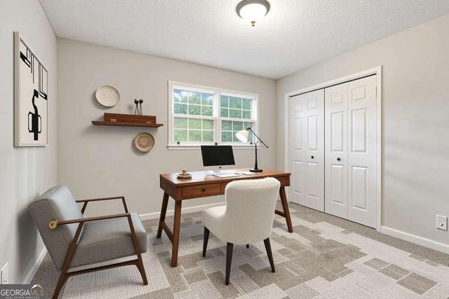 328 Fayette Villa Court, Fayetteville, GA 30214