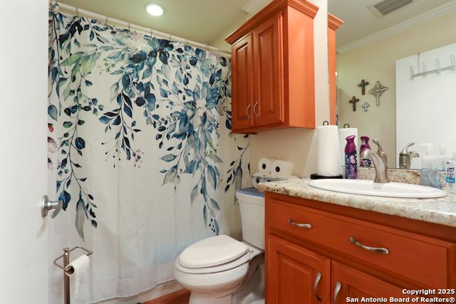 3727 Hundred Oaks, San Antonio, TX 78217