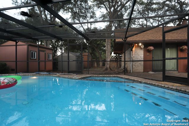 3727 Hundred Oaks, San Antonio, TX 78217